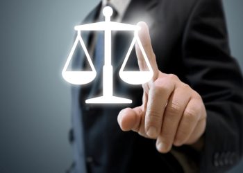 نحوه احضار شخص حقوقی در پروندههای مرتبط با اشخاص حقوقی به جای احضار مدیر عامل