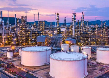 حضور انجمن پلیاتیلن در جلسه بررسی وضعیت مواد اولیه CRP100N و EX3