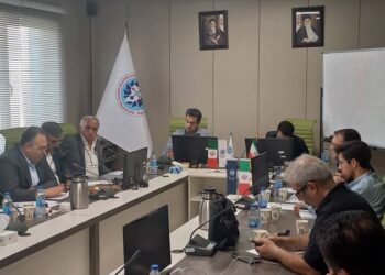 جلسه کمیسیون بازرگانی انجمن صنایع پلیمر ایران با حضور اعضا هیات مدیره انجمن لوله و اتصالات پلی اتیلن
